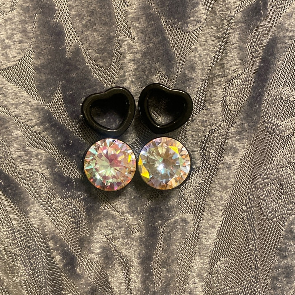 Gorgeous pair of black plugs